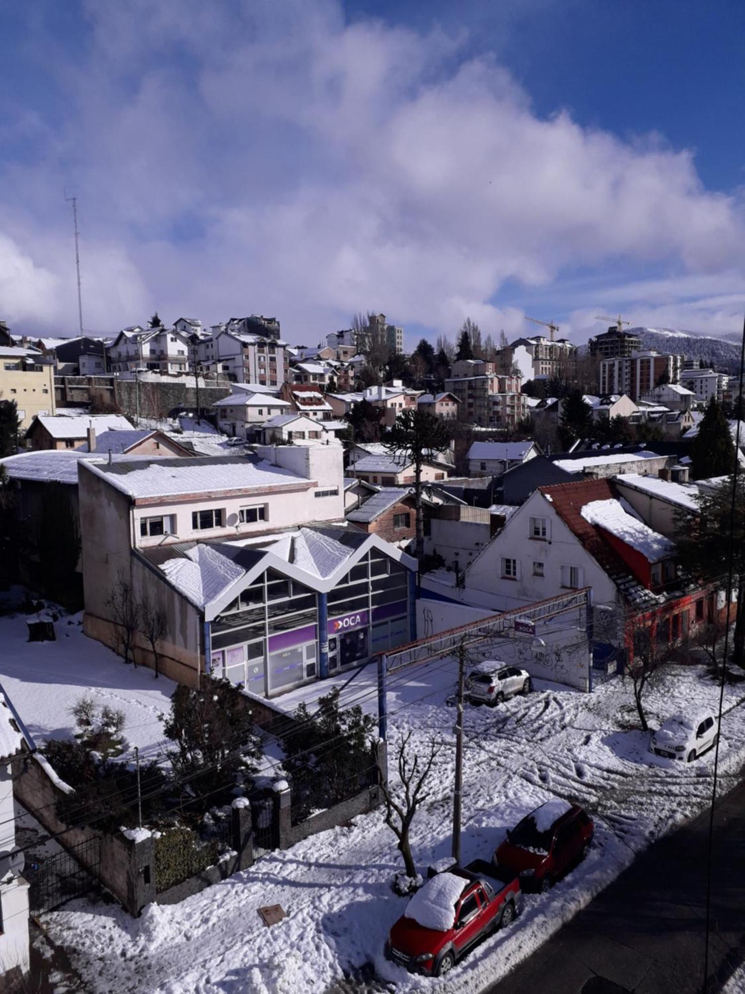 Deptos Irun I Apartamento San Carlos de Bariloche Quarto foto